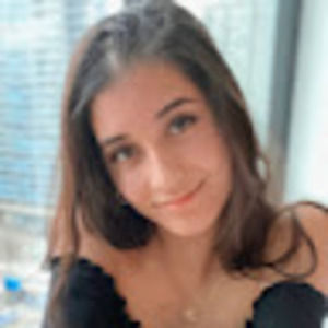 Meet your Posher, Alexandra